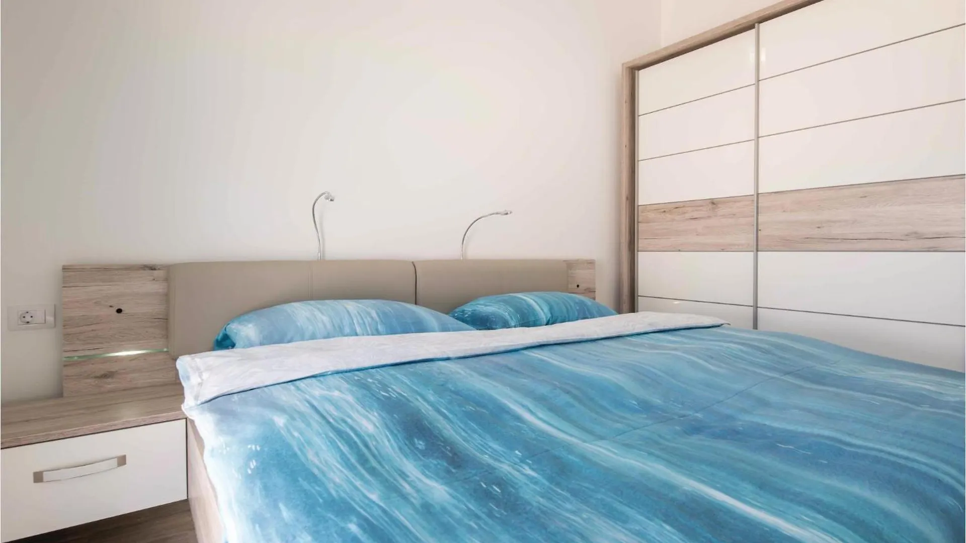 Villa Freya Mit Meerblick In Medulin, Istrien  Medulin
